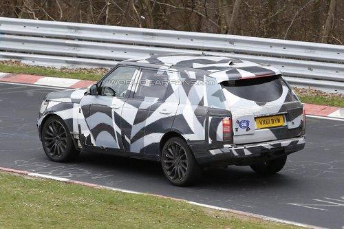 路虎揽胜长轴距版谍照 预计售价7万英镑