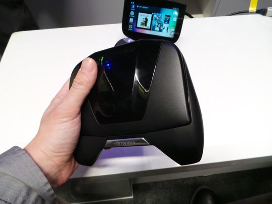 Nvidia将于6月出售掌上游戏机SHIELD