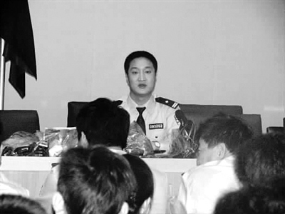 运城“房媳”背后官员家谱:至少15人在运城任公职